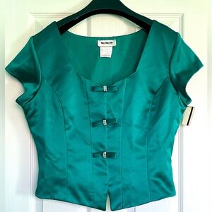 2/$30   NWT Vintage Satin Top